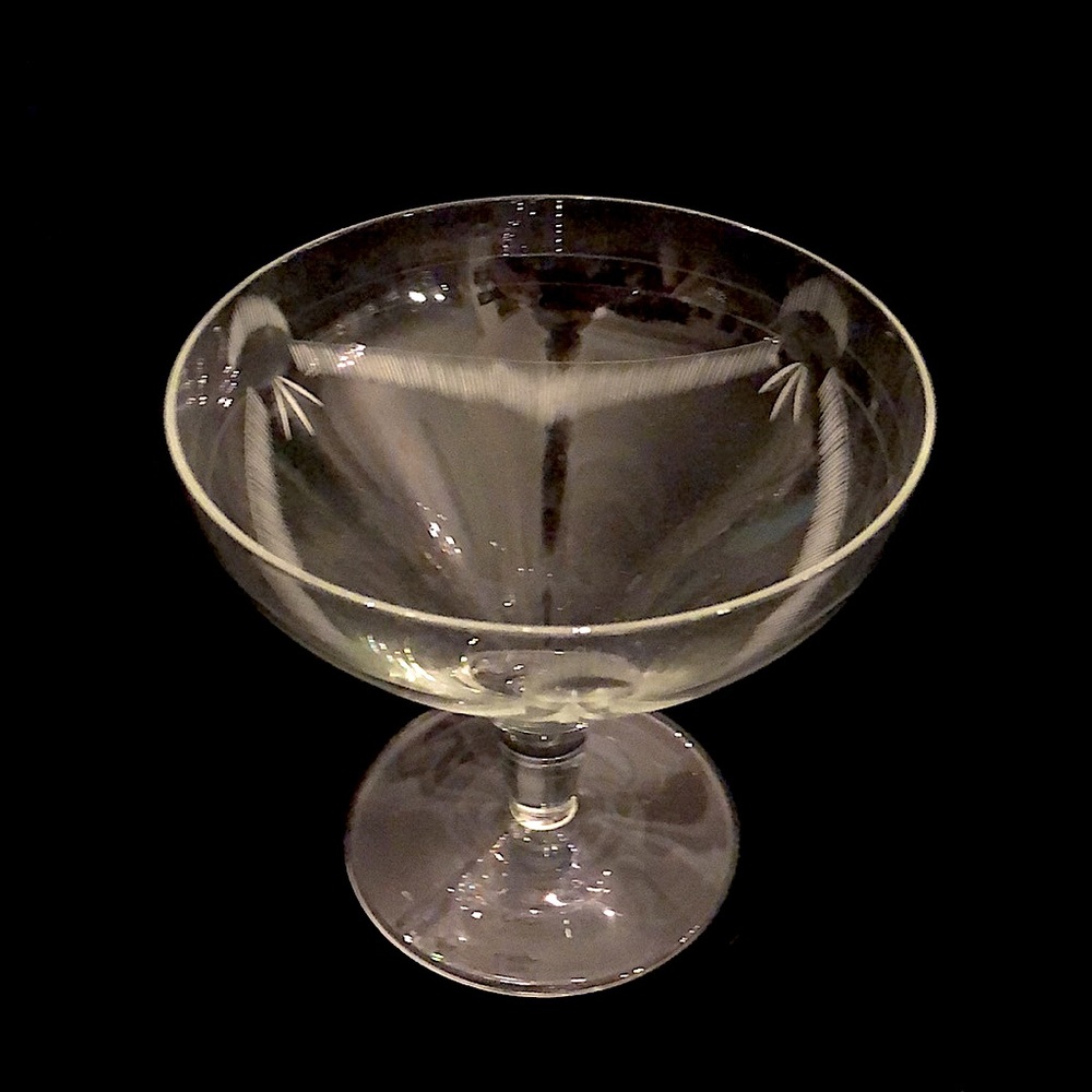 Set of 4 Very FineVintage  Crystal Dessert Dishes